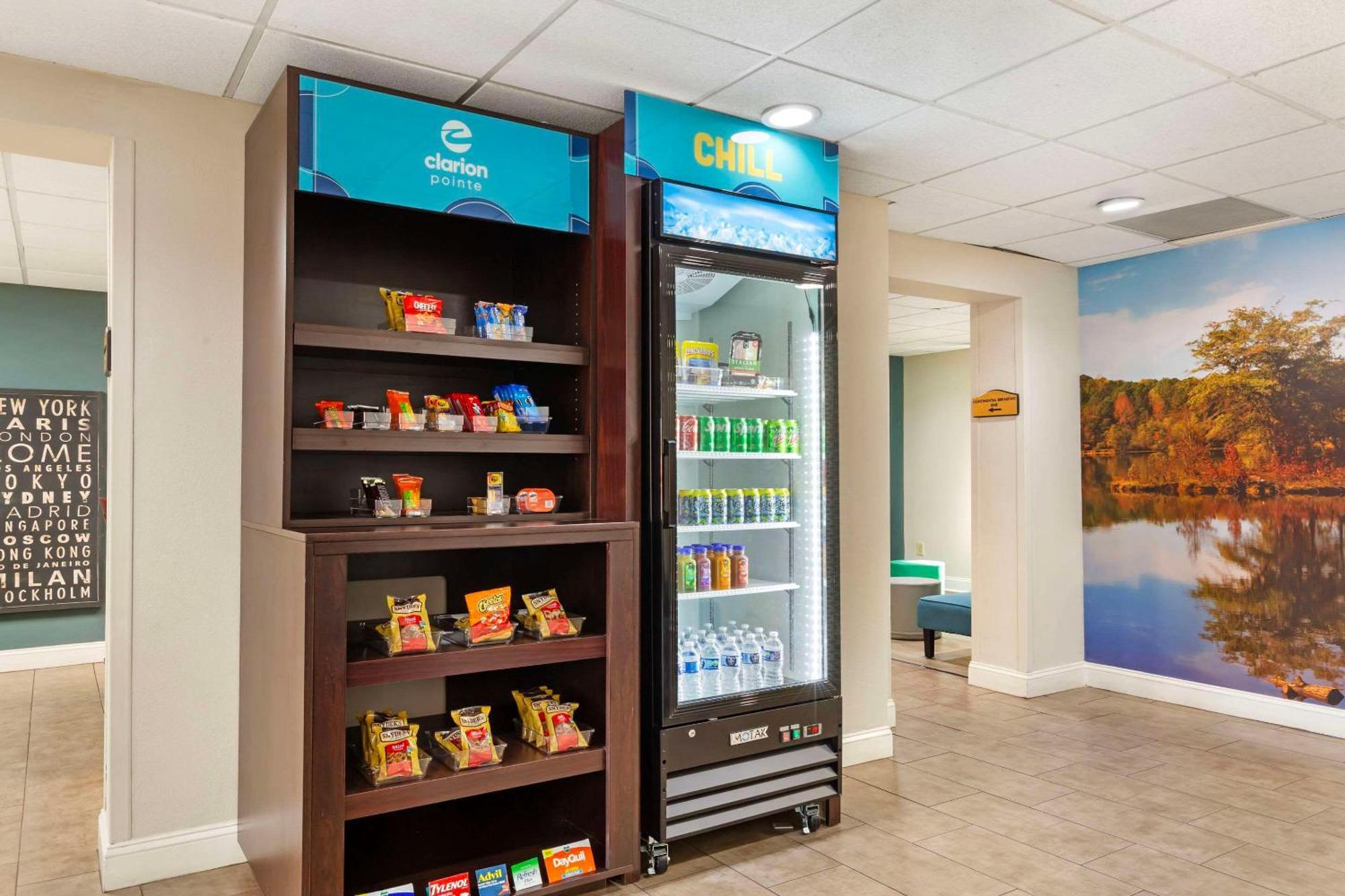 Clarion Pointe Research Triangle Park Durham Hotel Kültér fotó
